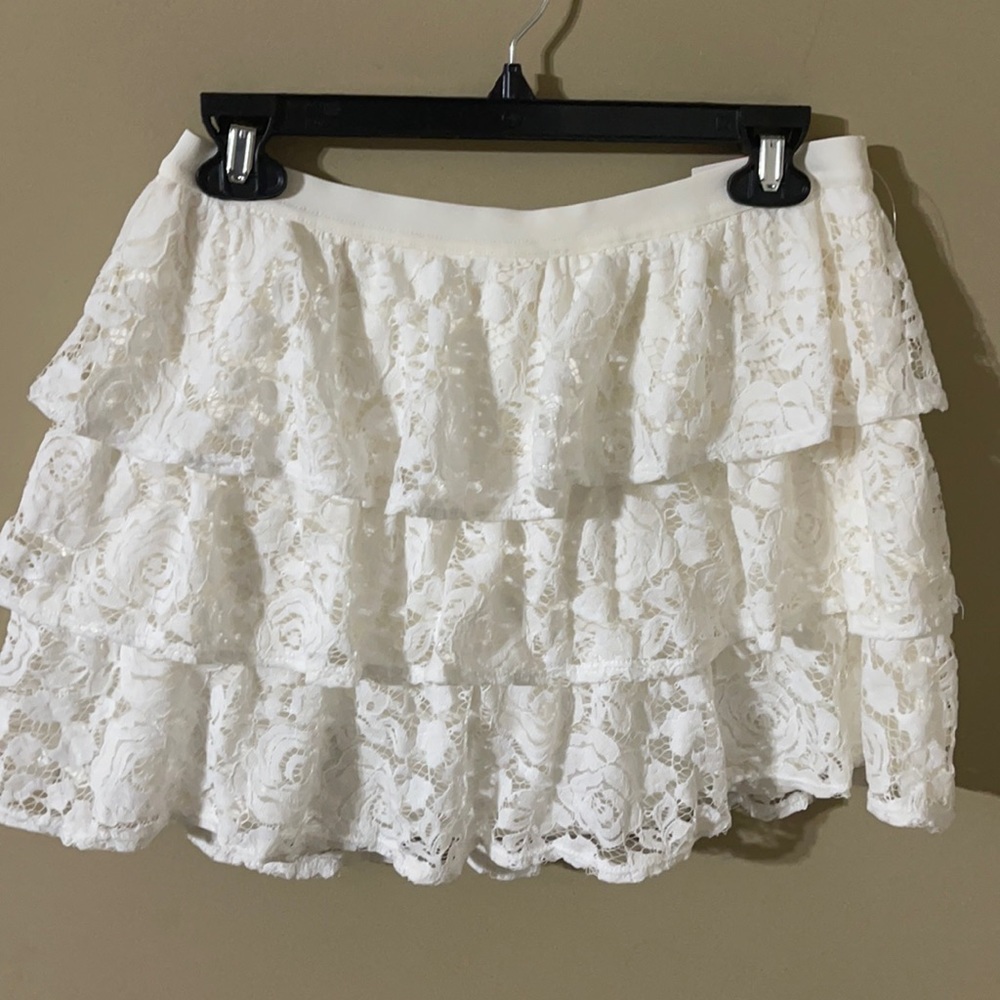 Girls Justice Sz 18/20 WHITE ruffle 3-tier skirt